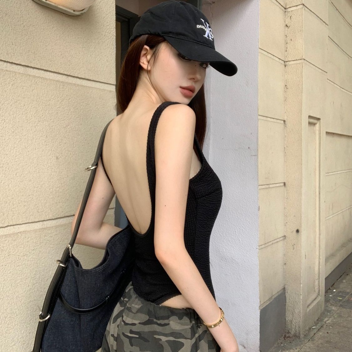 สีดํา Strappy บอดี้สูทเซ็กซี่  - Suspender Tank Top บทวิจารณ์และราคา